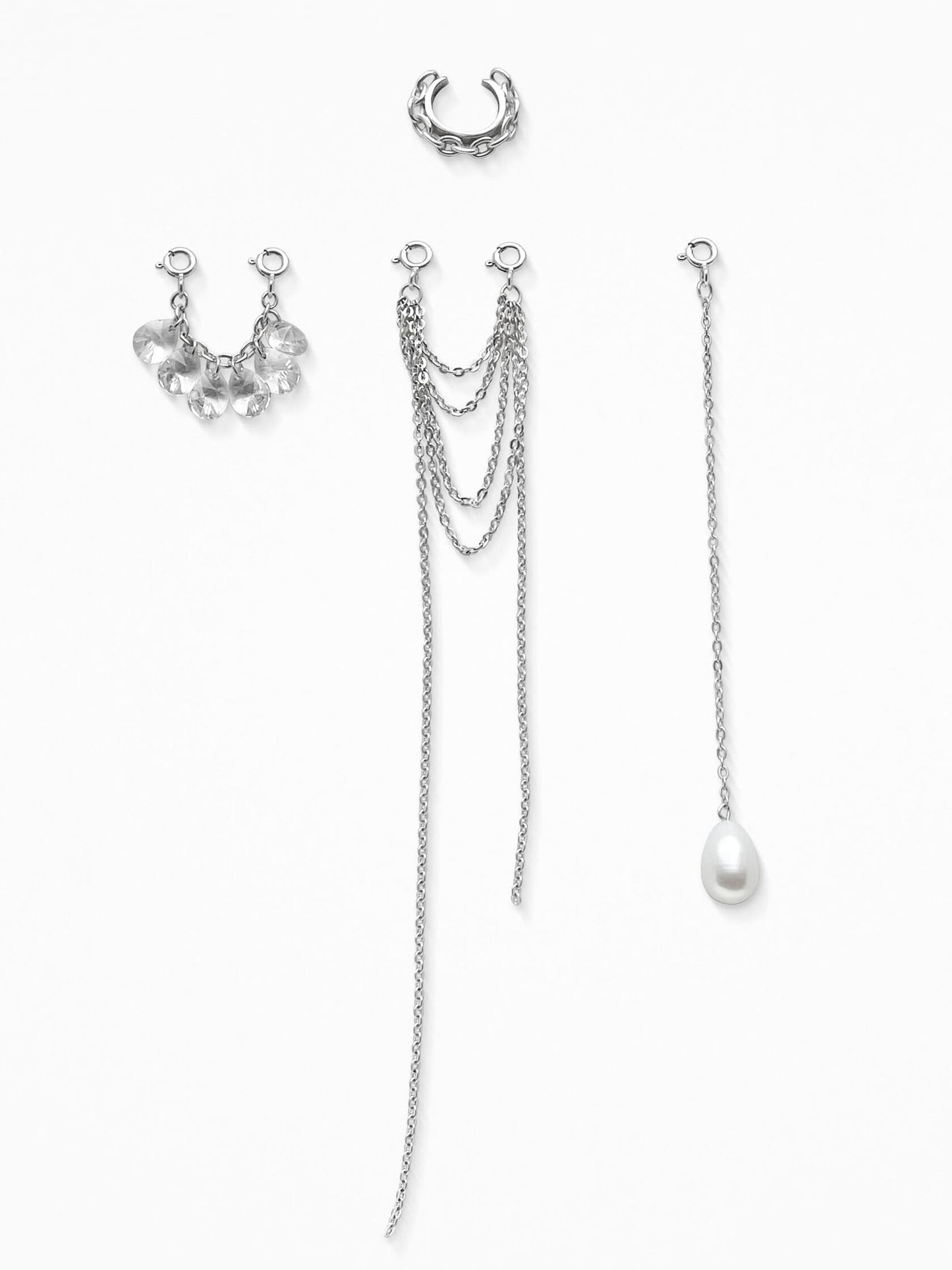 CHANGE-PENDANT EAR CUFF