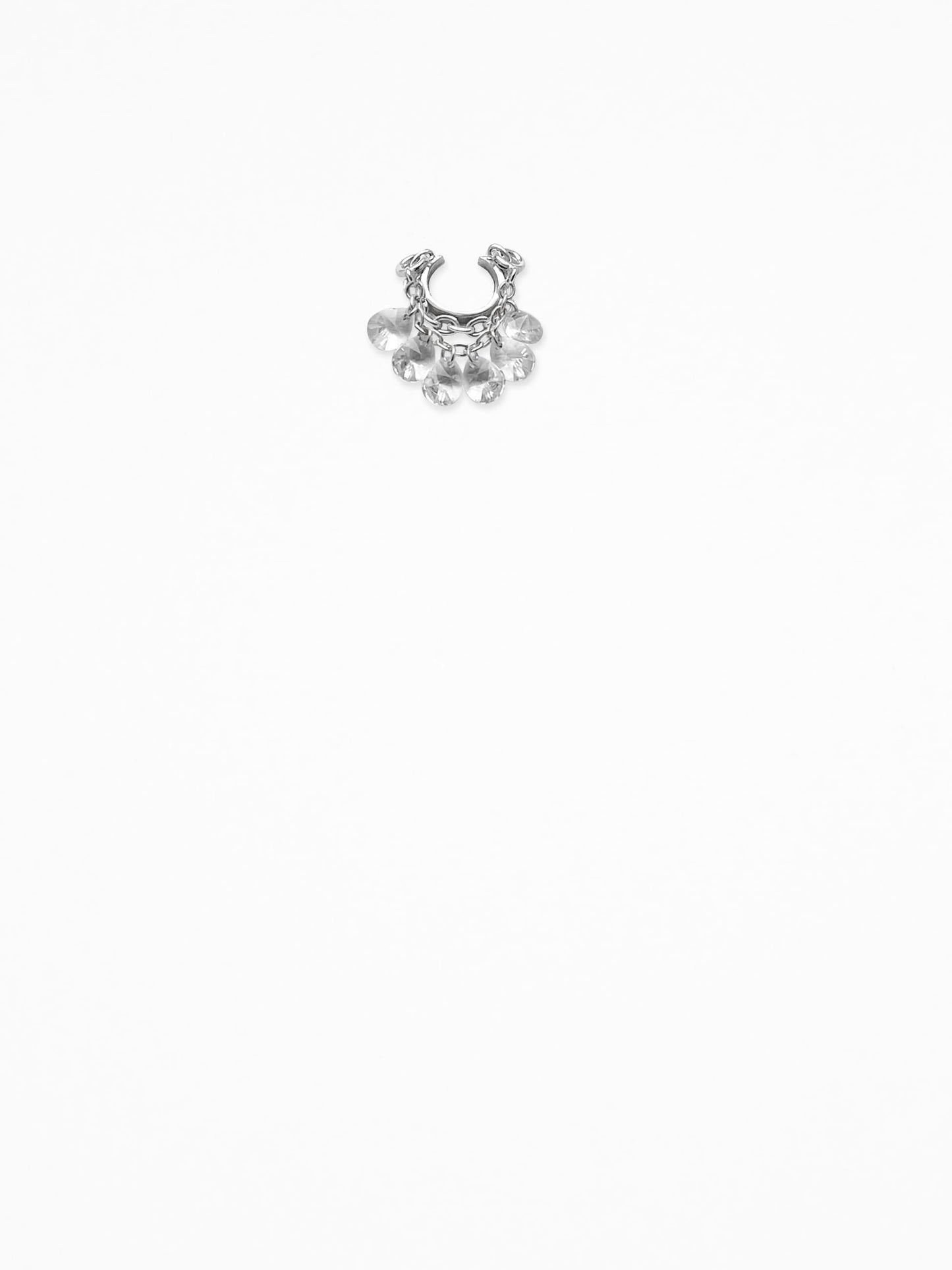 CHANGE-PENDANT EAR CUFF