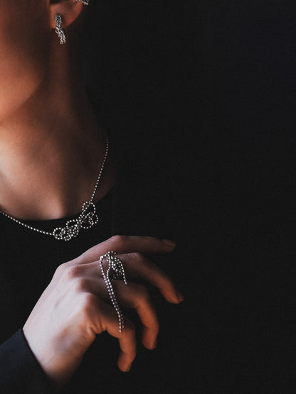 "KNOTT" NECKLACE SILVER