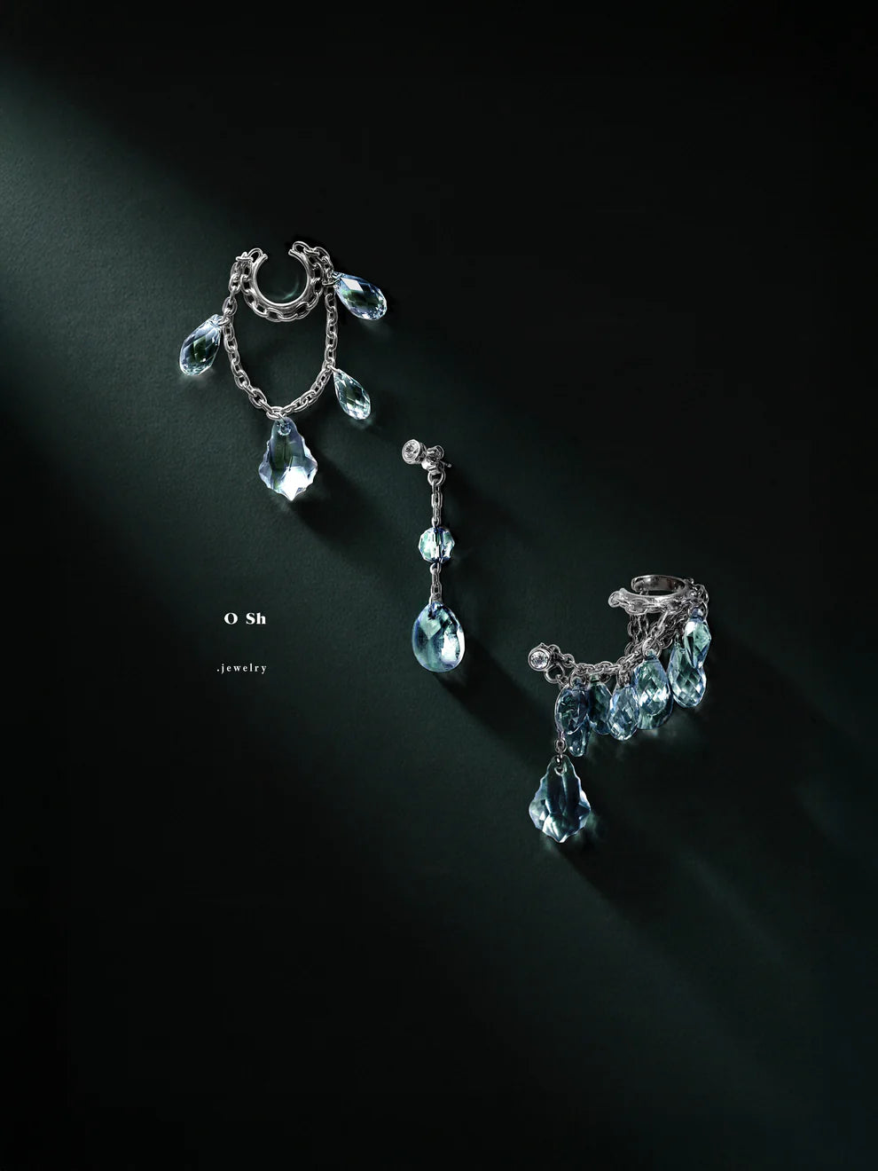 "STUNN" EAR SET SILVER