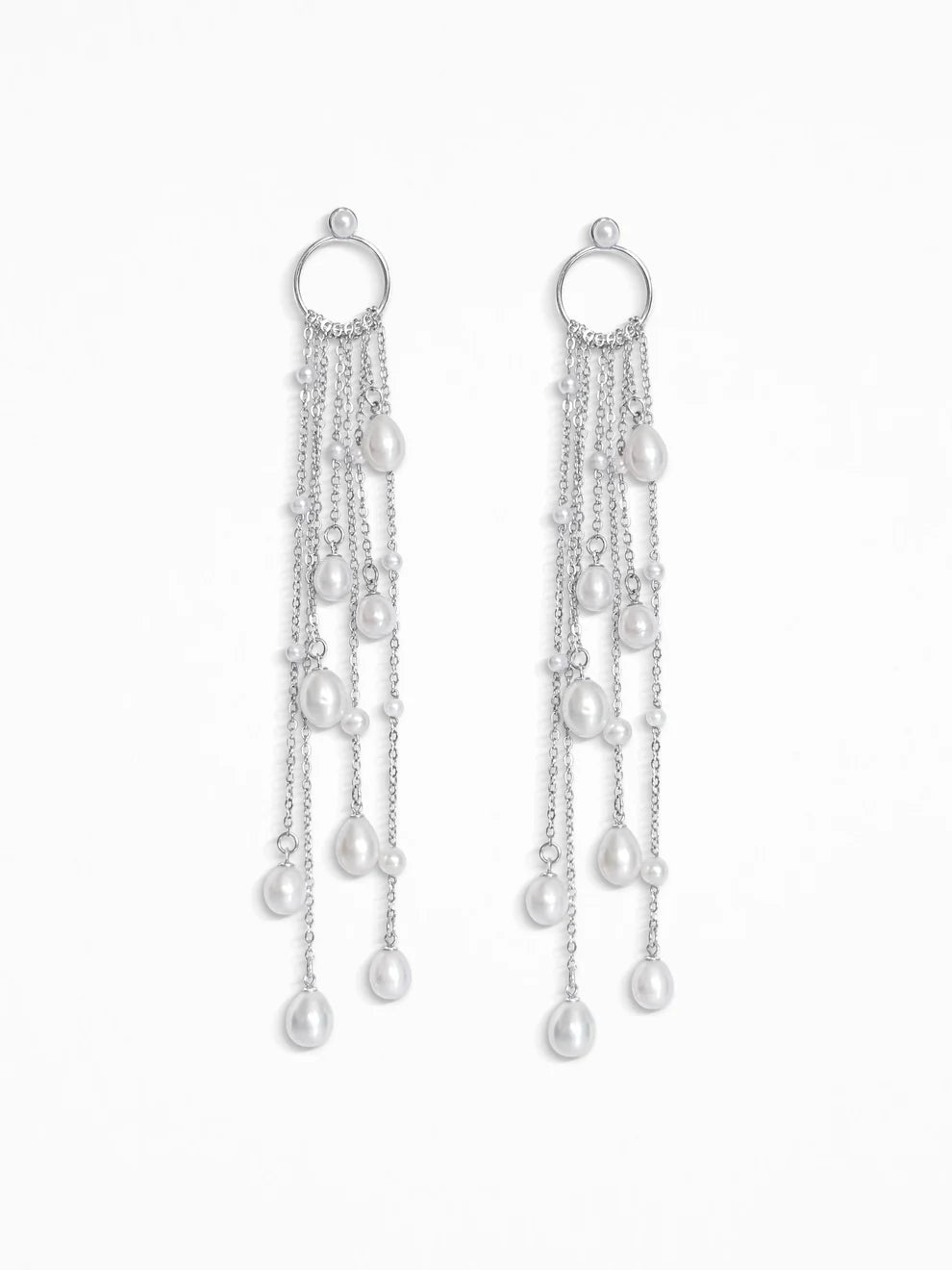 "LARMES DE PERLES" O-EARRINGS SILVER