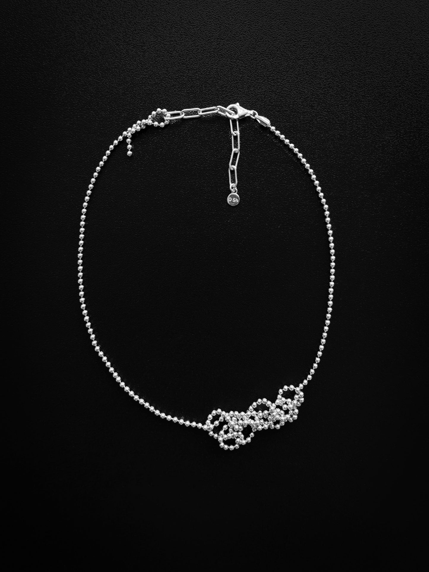 "KNOTT" NECKLACE SILVER